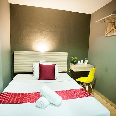 Dj Citi Inn Hotel Kuala Terengganu Bagian luar foto