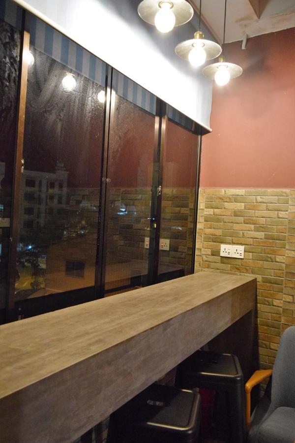 Dj Citi Inn Hotel Kuala Terengganu Bagian luar foto