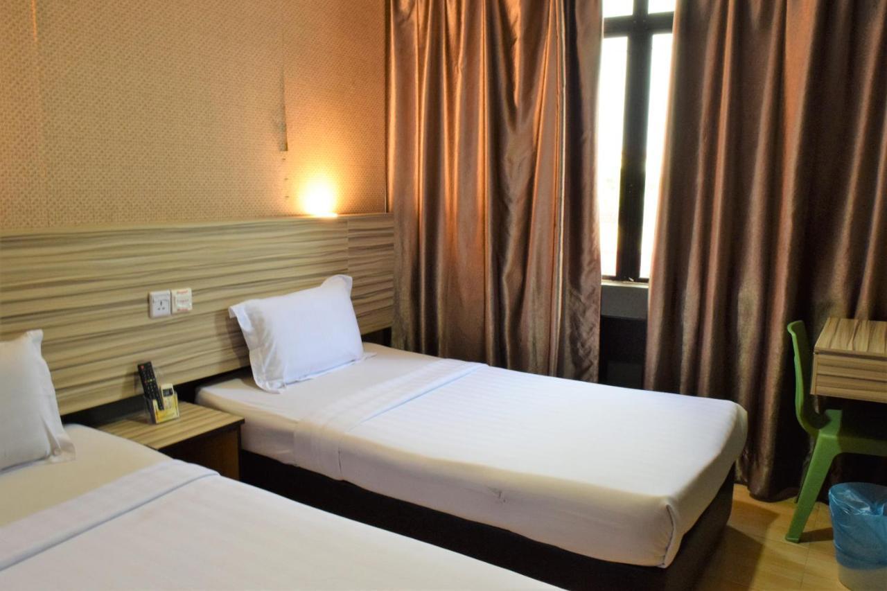 Dj Citi Inn Hotel Kuala Terengganu Bagian luar foto