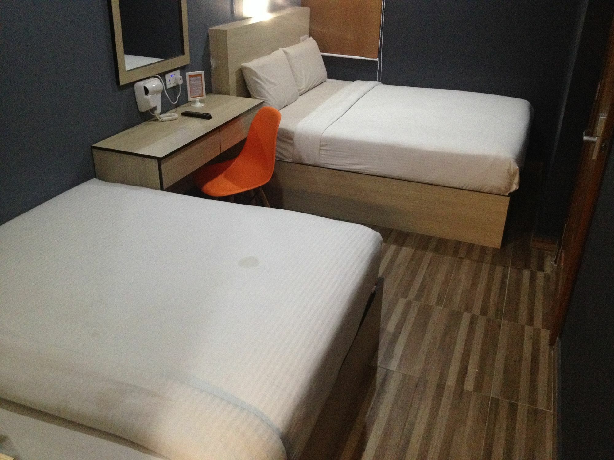 Dj Citi Inn Hotel Kuala Terengganu Bagian luar foto